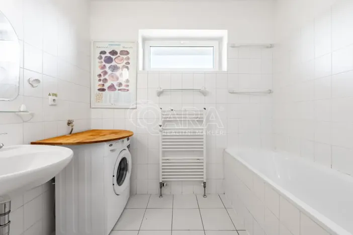 Pronájem bytu 1+kk, Praha - Troja, Vřesová, 34 m2