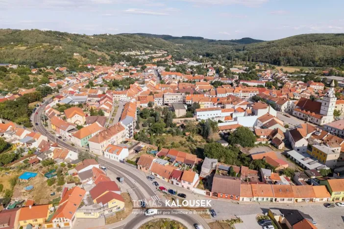 Prodej bytu 2+kk, Ivančice, Dr. Novotného, 53 m2