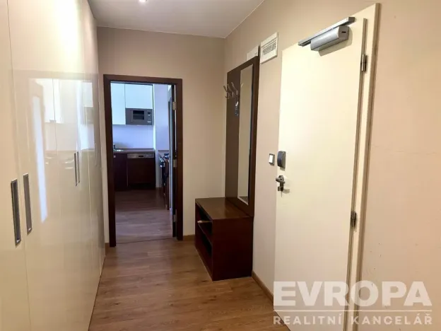 Prodej bytu 3+kk, Plzeň - Jižní Předměstí, U Borského parku, 78 m2