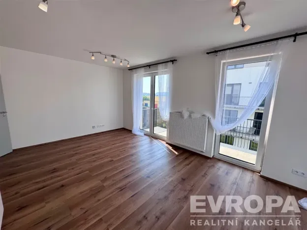 Pronájem bytu 2+kk, Dobřany, 55 m2