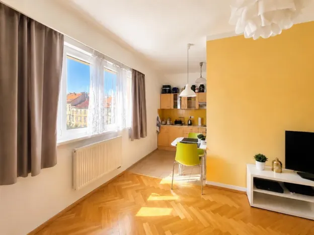 Prodej bytu 2+kk, Praha - Holešovice, U městských domů, 49 m2