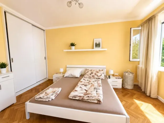 Prodej bytu 2+kk, Praha - Holešovice, U městských domů, 49 m2