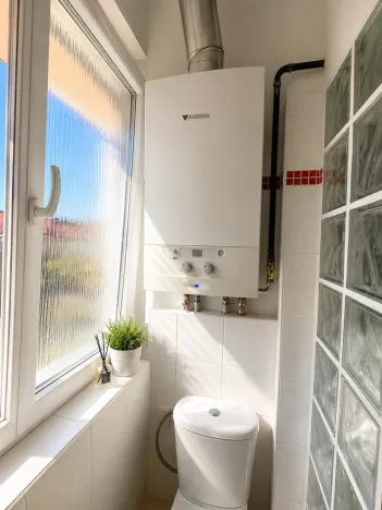Prodej bytu 2+kk, Praha - Holešovice, U městských domů, 49 m2