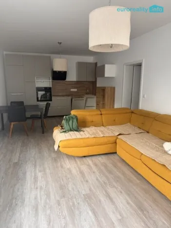 Pronájem bytu 2+kk, Karlovy Vary, Sedlecká, 60 m2