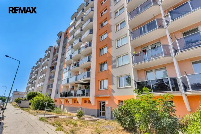 Prodej bytu 3+1, Třebíč - Nové Dvory, Tkalcovská, 72 m2