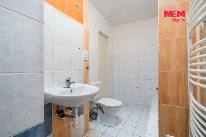 Prodej bytu 2+kk, Milovice, Mírová, 42 m2