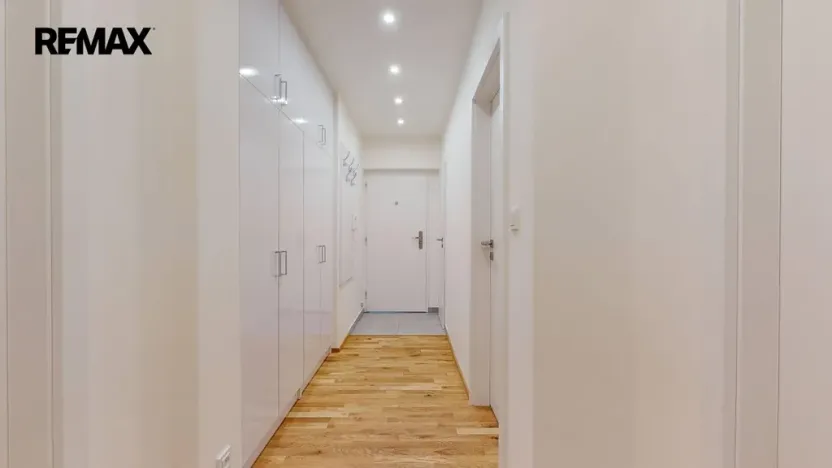 Pronájem bytu 2+1, Zlín, Zarámí, 70 m2