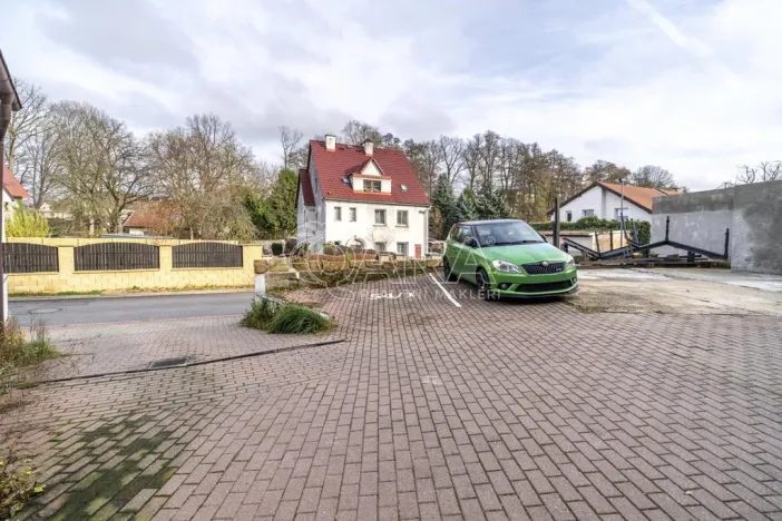 Pronájem restaurace, Doksy, Komenského, 261 m2