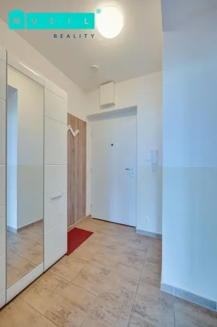 Pronájem bytu 1+kk, Olomouc - Řepčín, Edvarda Beneše, 36 m2