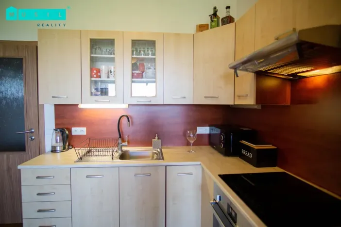 Pronájem bytu 1+kk, Olomouc - Povel, Jeremiášova, 35 m2