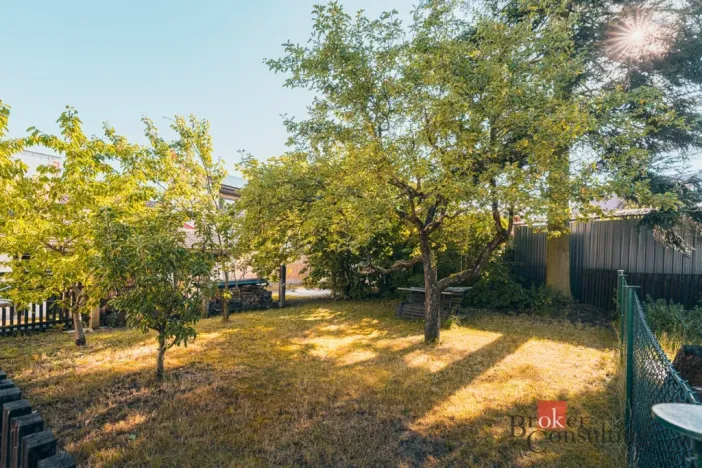 Prodej bytu 3+1, Město Touškov, Líšťanská, 75 m2