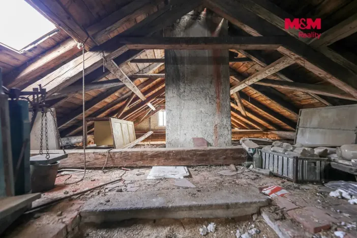 Prodej rodinného domu, Bochov - Těšetice, 200 m2