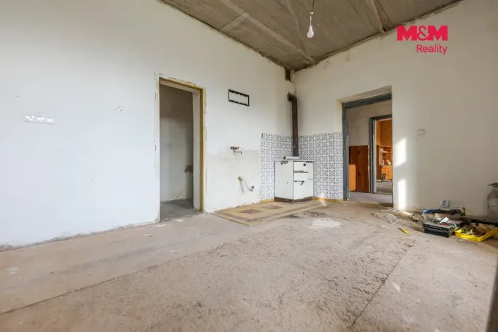 Prodej rodinného domu, Bochov - Těšetice, 200 m2