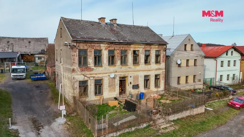 Prodej rodinného domu, Bochov - Těšetice, 200 m2