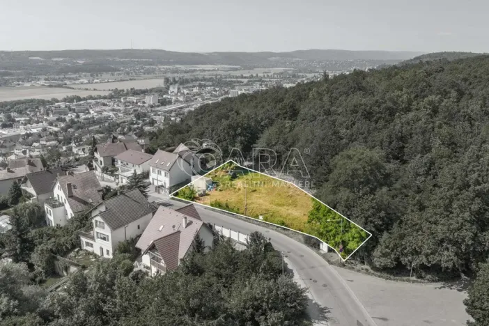 Prodej pozemku pro bydlení, Praha - Radotín, Strážovská, 947 m2