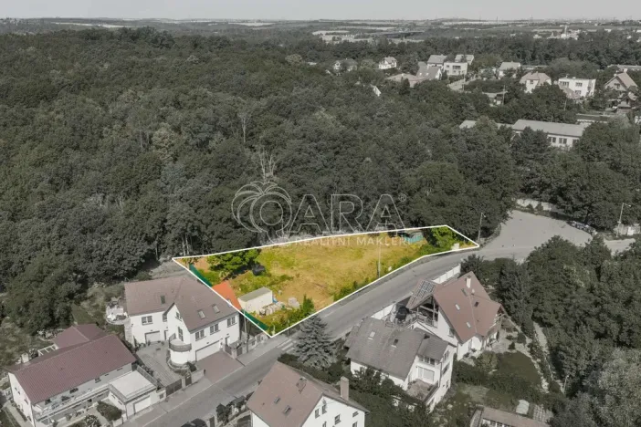 Prodej pozemku pro bydlení, Praha - Radotín, Strážovská, 947 m2
