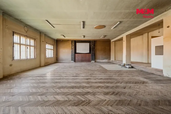 Prodej restaurace, Bratronice, Hlavní, 510 m2