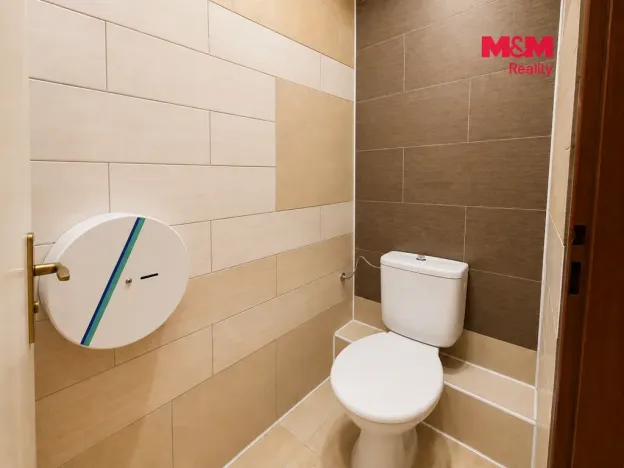 Prodej rodinného domu, Ivančice, 420 m2