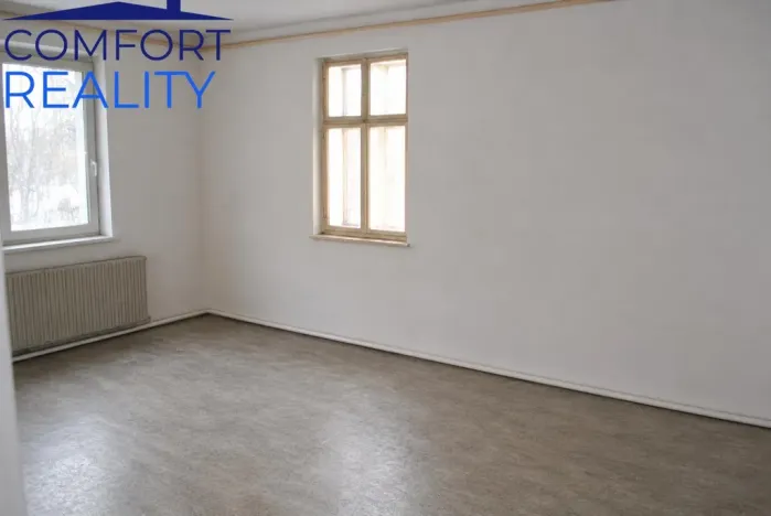 Prodej rodinného domu, Jiříkov, 580 m2