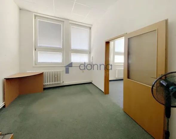 Pronájem kanceláře, Praha, Bartákova, 92 m2