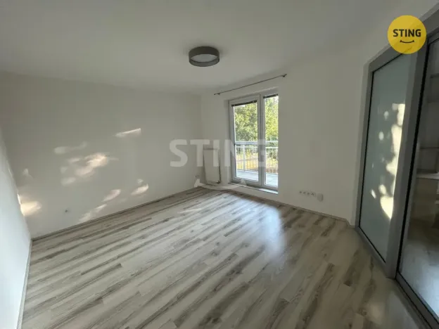 Pronájem bytu 1+1, Pardubice, U Sportovní školy, 50 m2