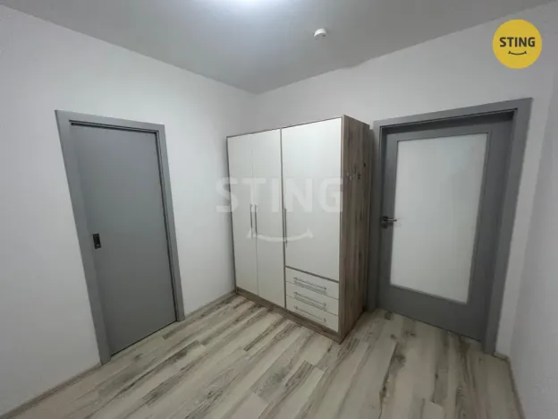 Pronájem bytu 1+1, Pardubice, U Sportovní školy, 50 m2