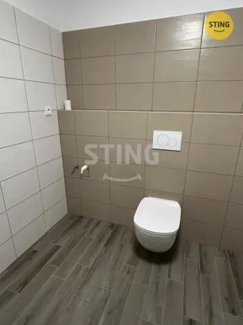 Pronájem bytu 1+1, Pardubice, U Sportovní školy, 50 m2