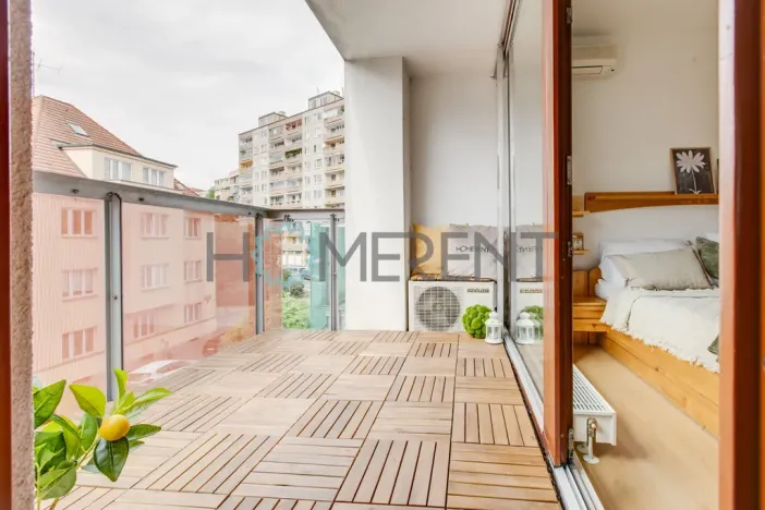 Pronájem bytu 2+kk, Praha - Podolí, Brabcova, 52 m2