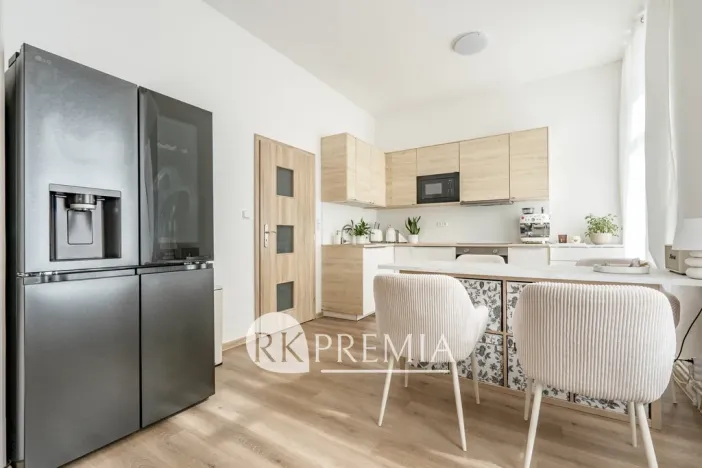Pronájem bytu 2+1, Teplice, 28. října, 55 m2