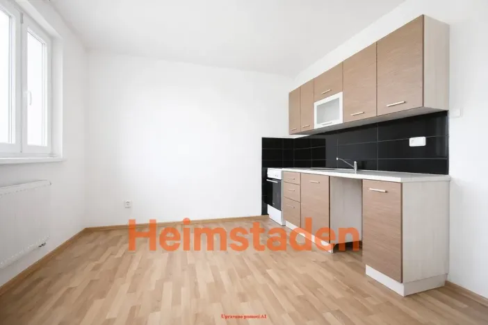 Pronájem bytu 1+kk, Karviná - Hranice, Slovenská, 36 m2