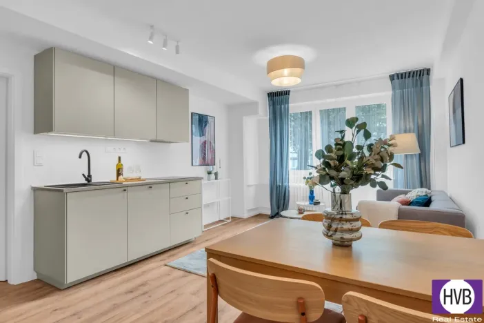 Prodej bytu 3+kk, Praha, Oblouková, 63 m2