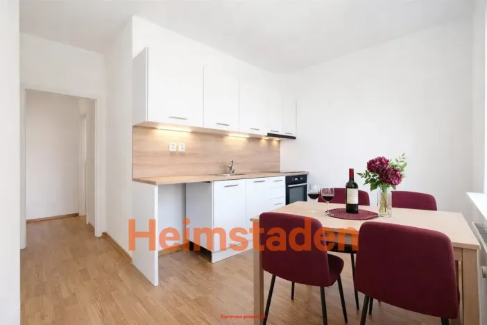 Pronájem bytu 2+1, Havířov - Město, Dlouhá třída, 53 m2