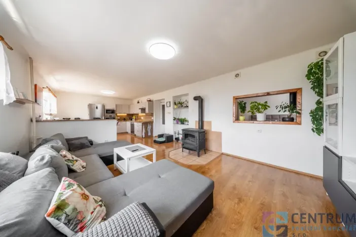 Prodej rodinného domu, Koberovy - Michovka, 243 m2