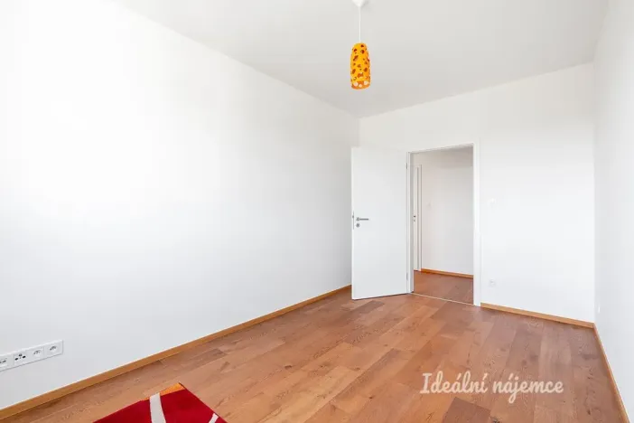 Pronájem bytu 4+kk, Horoměřice, Karla IV., 117 m2
