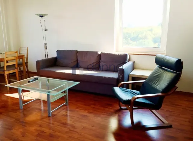 Pronájem bytu 2+kk, Praha, Devonská, 52 m2