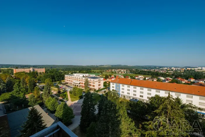 Prodej bytu 3+1, Sezimovo Ústí, náměstí Tomáše Bati, 54 m2