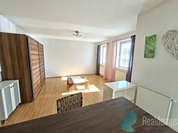 Pronájem bytu 1+kk, Dobrá Voda u Českých Budějovic, Lázeňská, 40 m2