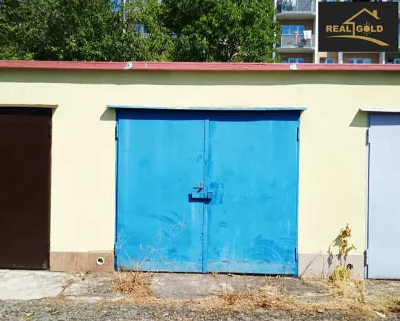 Pronájem garáže, Třebíč, Bartuškova, 20 m2
