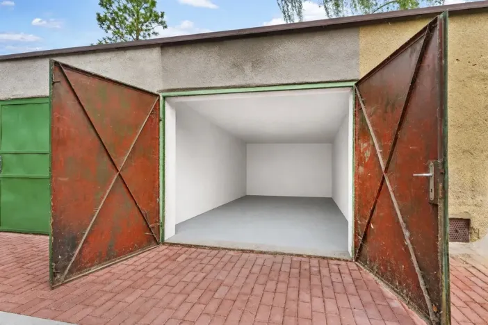 Prodej garáže, Králův Dvůr, 18 m2