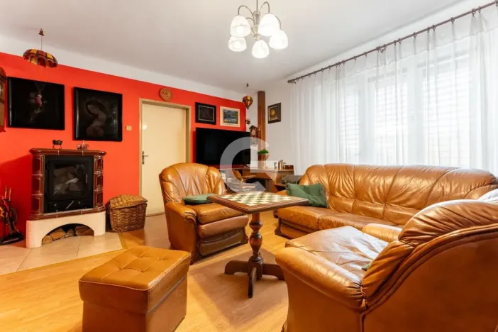 Prodej atypického bytu, Lukoveček, Ohrádky II, 185 m2