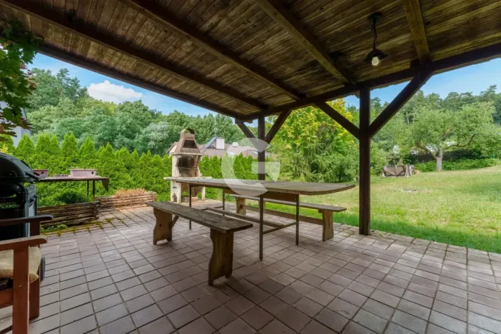 Prodej atypického bytu, Lukoveček, Ohrádky II, 185 m2