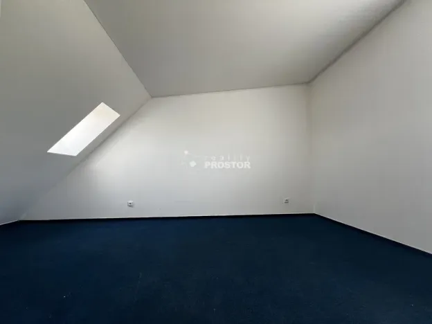 Pronájem bytu 2+kk, Mělník, Jiřího z Poděbrad, 62 m2