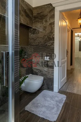 Prodej bytu 3+1, Karlovy Vary, Poděbradská, 101 m2