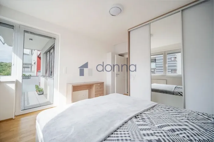 Pronájem bytu 2+kk, Praha, Pod stolovou horou, 57 m2
