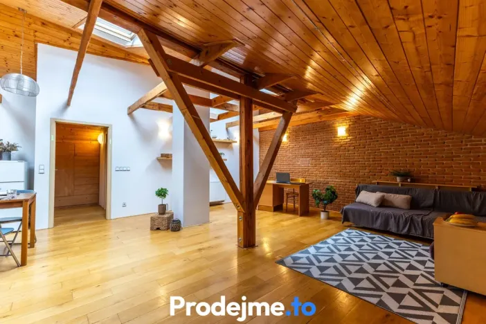 Prodej ubytování, Znojmo, Horní Česká, 1593 m2