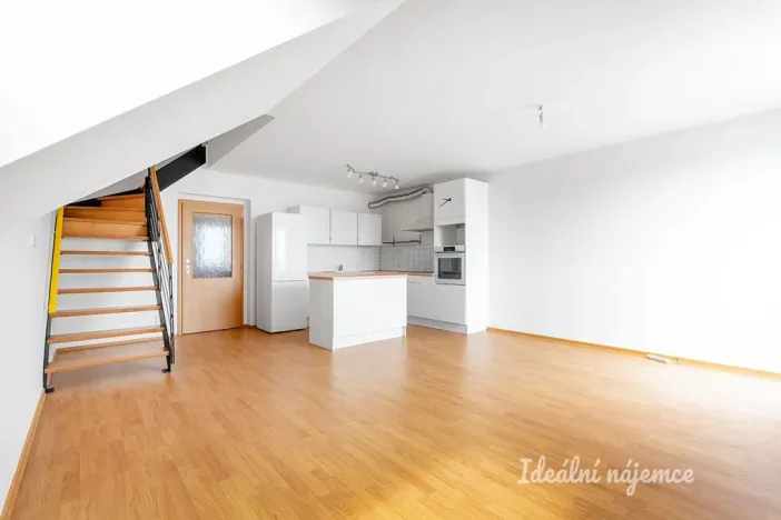 Pronájem bytu 3+kk, Jinočany, U potoka, 89 m2