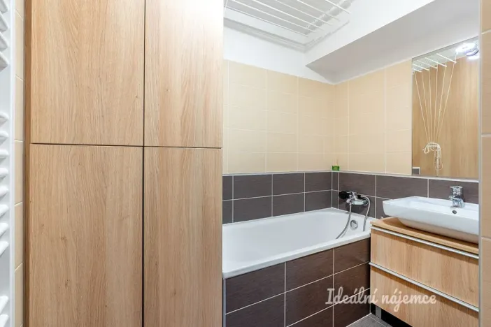 Pronájem bytu 3+kk, Jinočany, U potoka, 89 m2