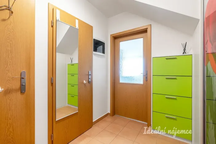 Pronájem bytu 3+kk, Jinočany, U potoka, 89 m2