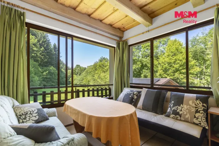 Prodej rodinného domu, Velké Karlovice, 245 m2