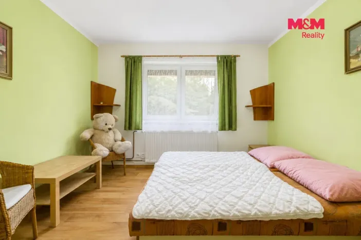 Prodej rodinného domu, Velké Karlovice, 245 m2